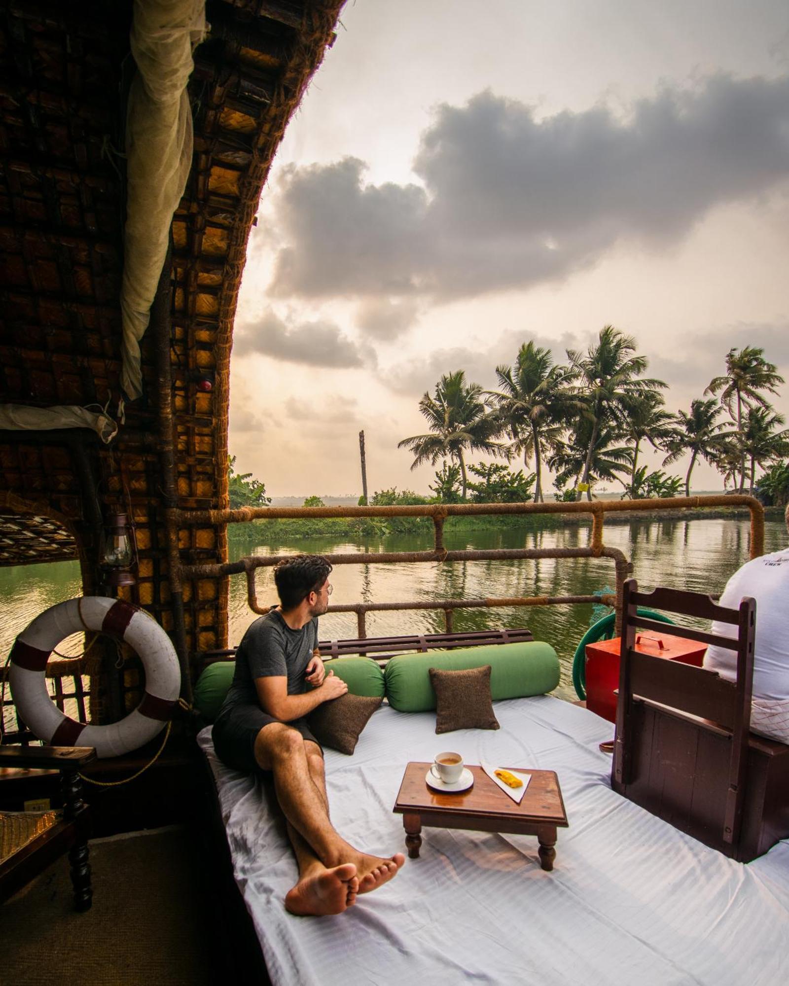 Готель Spice Coast Cruises - Houseboat, A Cgh Earth Experience Alappuzha Екстер'єр фото