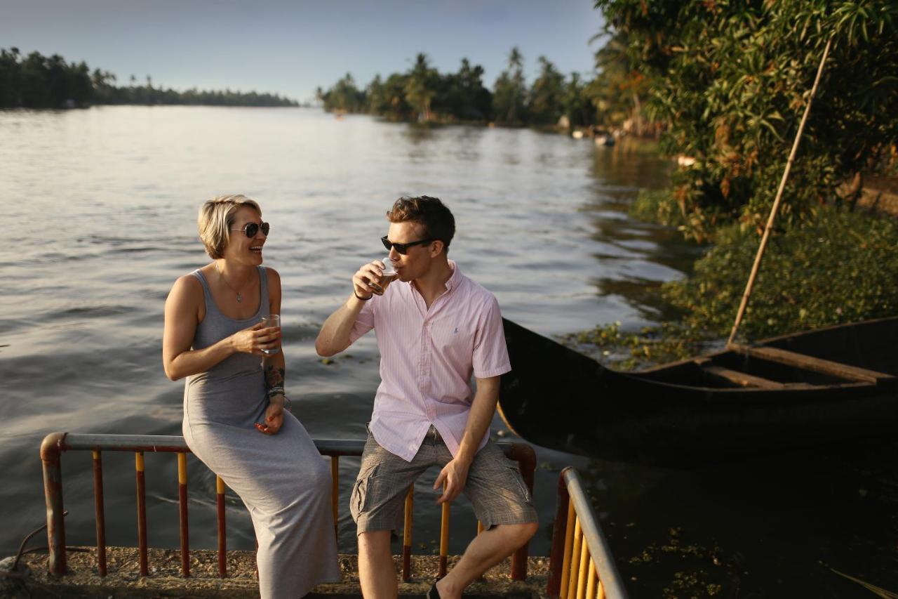 Готель Spice Coast Cruises - Houseboat, A Cgh Earth Experience Alappuzha Екстер'єр фото